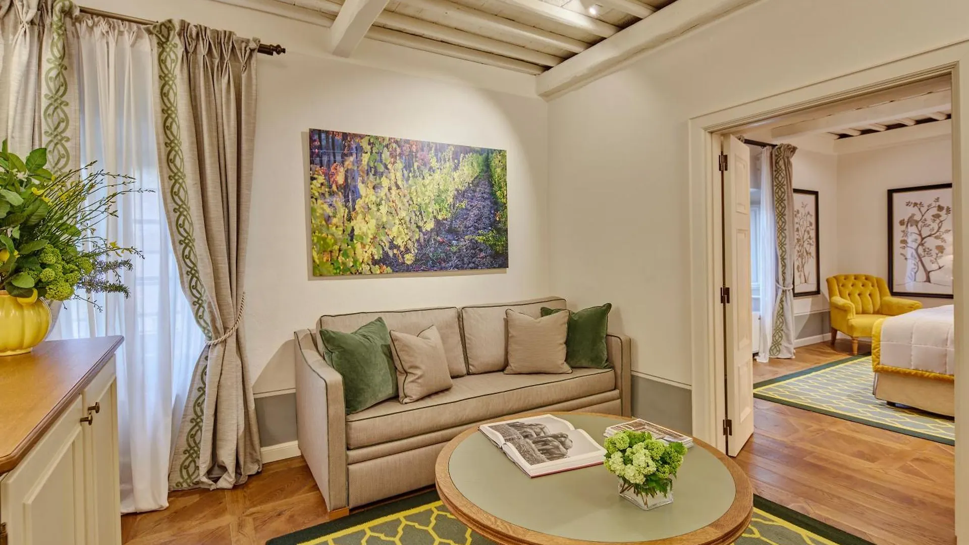 *****  Отель Borgo San Felice Кастельнуово-Берарденга Италия